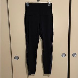 Lululemon 28” Leggings with Velvet strip
